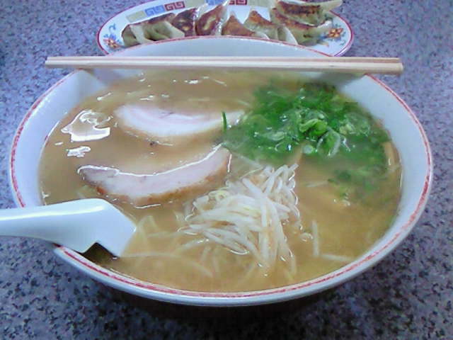 ラーメンおいしいよラーメン