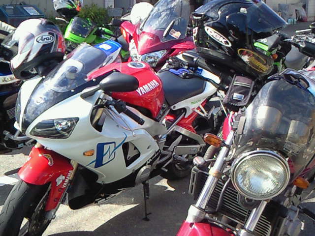 YAMAHA YZF-R1(’99)